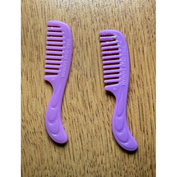 Vintage‎ She-Ra Princess of Power Lot Of 2 Combs MOTU Mattel 1980s Purple - Picture 6 of 6